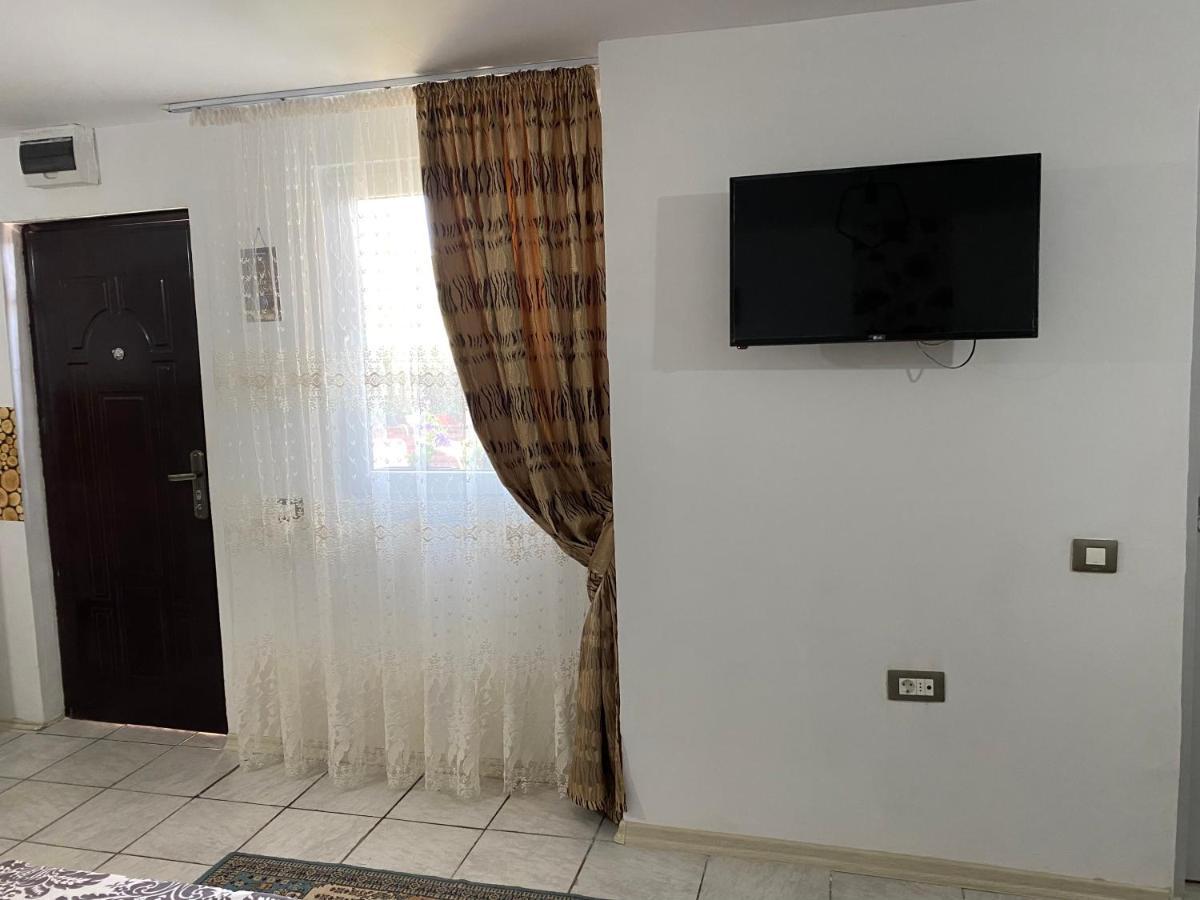 Camere De Inchiriat Maria Корбу Екстер'єр фото